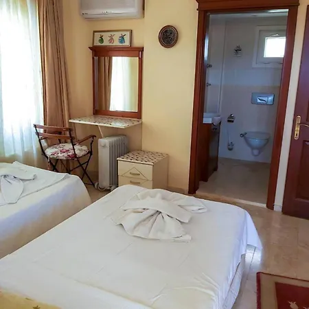 Hotell Fiesta 01